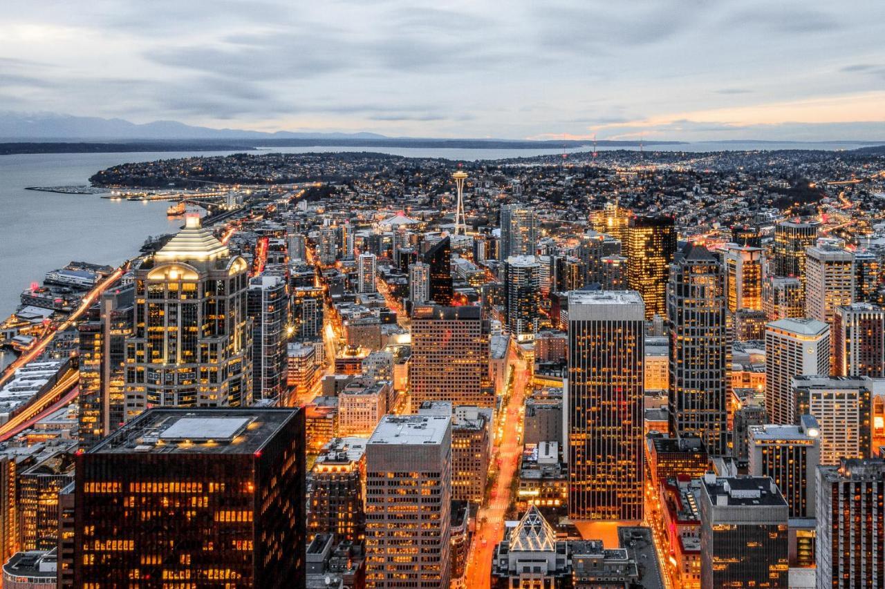 Belltown Court Sunset Suite Seattle Esterno foto